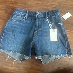 Good American shorts. Size 0/25